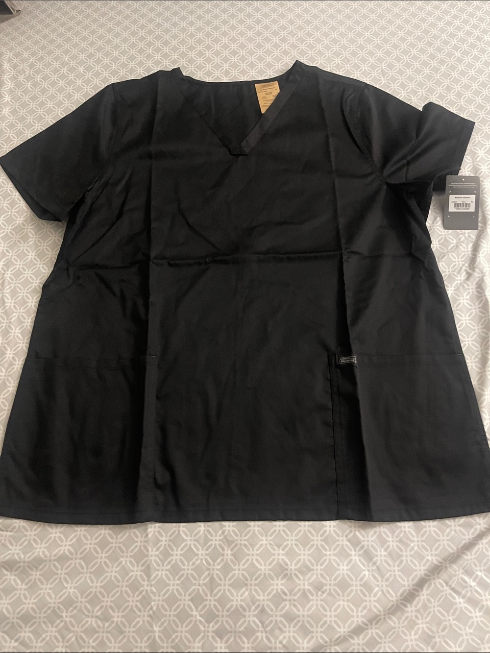 Dickies Men's Black V-Neck Work Scrub Top